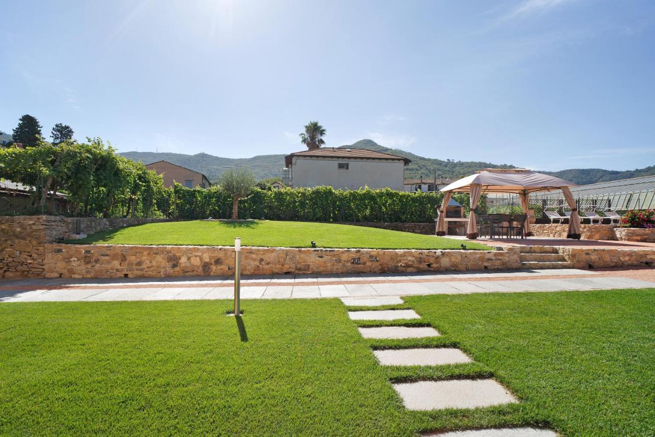 Agriturismo Il Borgo - Lavanda Вілланова-д'Альбенґа Екстер'єр фото